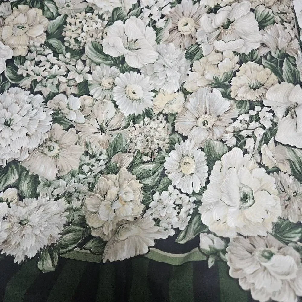 Sheridan comforter with bedskirt
